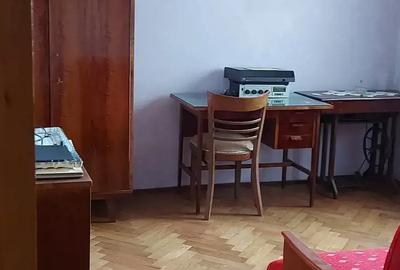 Apartament cu 3 camere decomandat în Central - 7