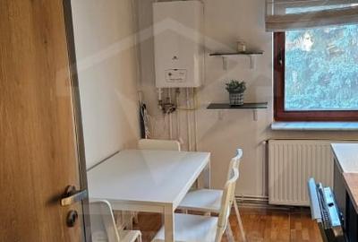 3 camere, decomandat, zona strazii Plopilor - 9