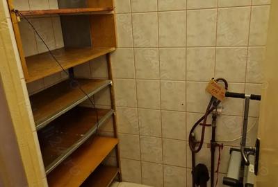 De Vanzare Apartament 3 Camere - 3