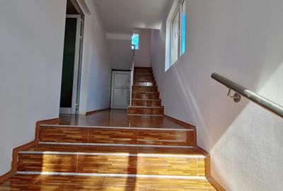 CASA MARE - INTIMA CU PEISAJ -  CHEIA JUD. PRAHOVA - 9