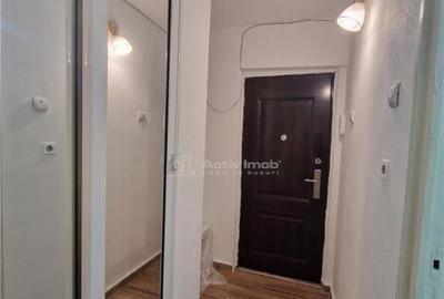 Garsoniera , renovata, etaj 3 - Brazda - Casa de Sanatate - 3