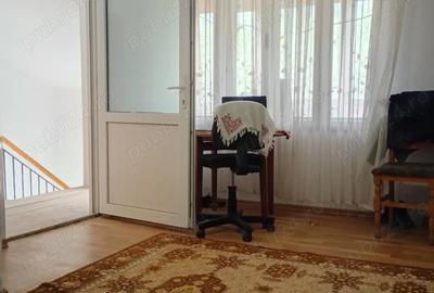 Casă cu 3 camere în Central - 8