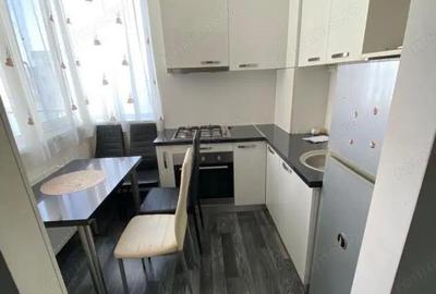 Apartament cu 2 camere decomandat în Theodor Pallady