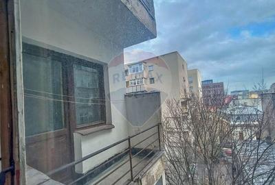 Apartament cu 3 camere semidecomandat în Magheru - 21