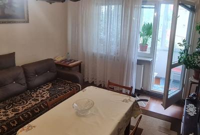 SC VIMAK IMOBILIARE vinde apartament 2 camere,b dul Zizinului,zona Gemenii - 2