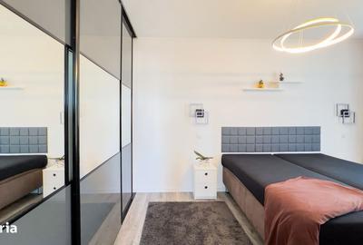 Apartament cu 3 camere semidecomandat, mobilat în Florești