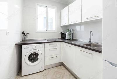 Garsonieră decomandată în Romană - 1