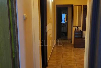 Apartament 4 camere în zona OLIMPIA - 2
