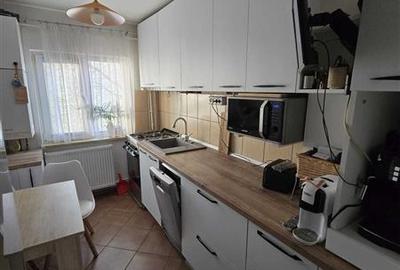 Apartament cu 2 camere semidecomandat, mobilat în Girocului - 2