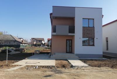 Casa individuala - 4 camere  -  137 mp utili  -  5 min de bulevard - 4