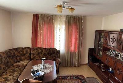 Casă cu 4 camere în Exterior Vest - 3