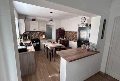 Vand doua case la Voivodeni - 2