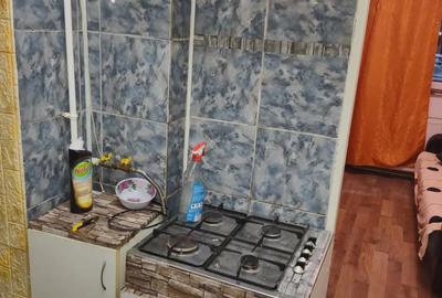 Apartament cu 4 camere semidecomandat în Dristor - 9