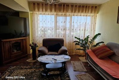 Apartament 3 camere de vanzare Buzau - 1