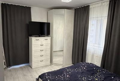 Apartament cu 3 camere semidecomandat în Berceni - 4