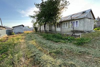 Casa si teren intravilan de vanzare - 2