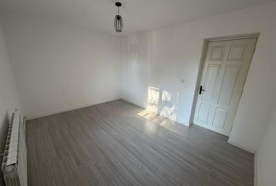 Apartament cu 3 camere decomandat în Central - 10