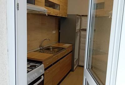 Garsonieră decomandată în Central - 5