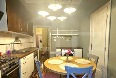 Apartament cu 4 camere semidecomandat în Bălcescu