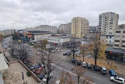 Apartament cu 3 camere decomandat în Central - 2