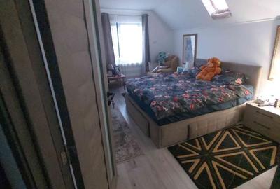 Casă cu 4 camere cu Teren 777 Mp în Brebu - 13