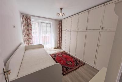Apartament cu 3 camere decomandat, mobilat în Răcădău - 14