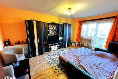 Apartament cu 3 camere decomandat în Astra - 1