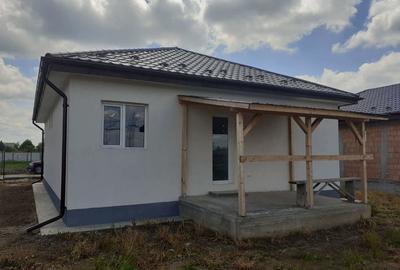Casă cu 4 camere în Ciorogârla - 4