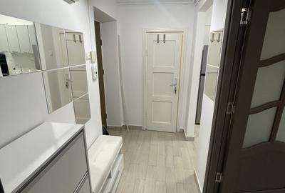 Garsonieră decomandată, mobilată în Central - 4