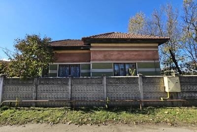Vand casa cu teren - 1