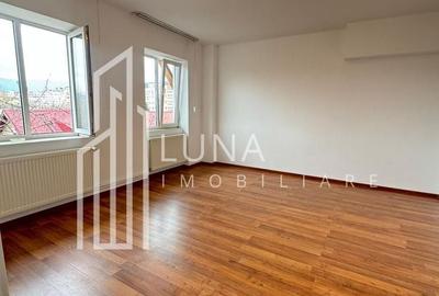 Apartament cu 2 camere decomandat în Triaj - 1