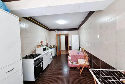 Apartament cu 3 camere decomandat, mobilat în Central - 7