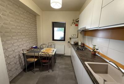 Casă cu 4 camere cu Canalizare în Central - 14