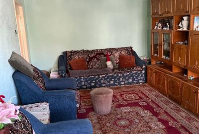 Apartament cu 3 camere decomandat în Călărași - 1