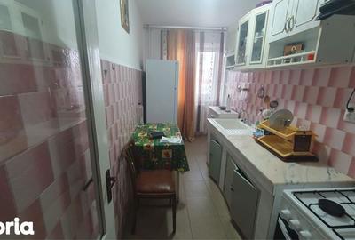 Apartament cu 2 camere decomandat în Central - 3
