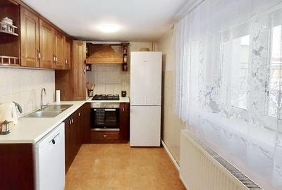 Casă cu 4 camere cu Canalizare în Răcădău - 7