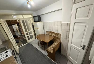 Apartament cu 3 camere decomandat în Cetate - 7
