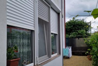 Apartament 3 camere decomandat, 68 mp ,zona 1 Mai ,Ciuperca. - 1