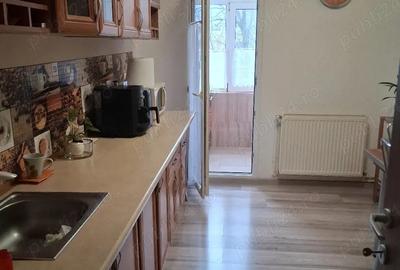 Apartament cu 3 camere decomandat în Central - 4