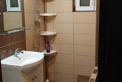 Băneasa, Scoala 7, apartament cu 3 camere, 71 mp, decomandat, loc parcare - 3