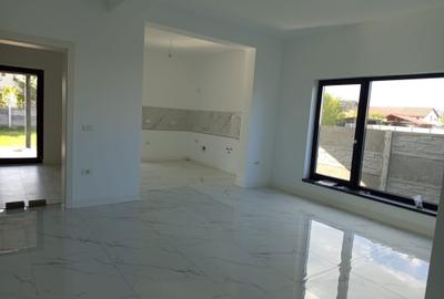 Casă cu 2 camere în Central - 5