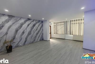 Casă cu 5 camere cu Teren 700 Mp în Piața Centrală - 16