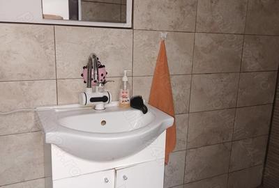 Casă cu 3 camere în Central - 1