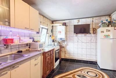 Casă cu 3 camere cu Canalizare în Ghencea - 11