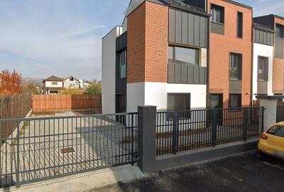 Duplex cu 4 camere cu Canalizare în Someșeni - 12