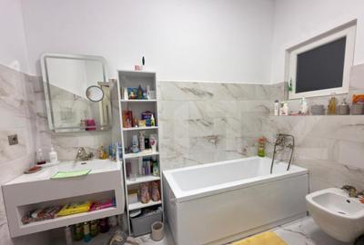 Apartament 3 camere, 90 mp, zona Ultracentral - 4