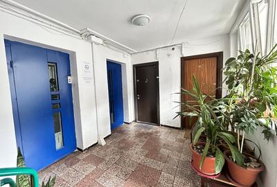 `Vanzare 2 Camere Drumul Taberei 47mp decomandat Vedere spre Parc - 12