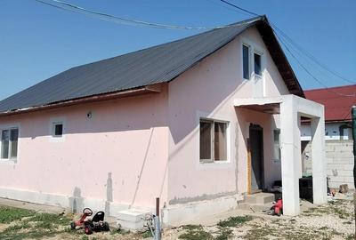Casă cu Teren 362 Mp în Corbu - 8