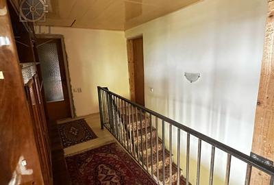 Casa/Villa Frumusani - Teren 1000 mp - - 31