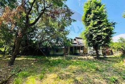 Casa cu 4 camere de vanzare pe str. Campu Negru, Sighet. Casa cu 4 camere de vanzare pe str. Campu Negru, Sighet. - 1